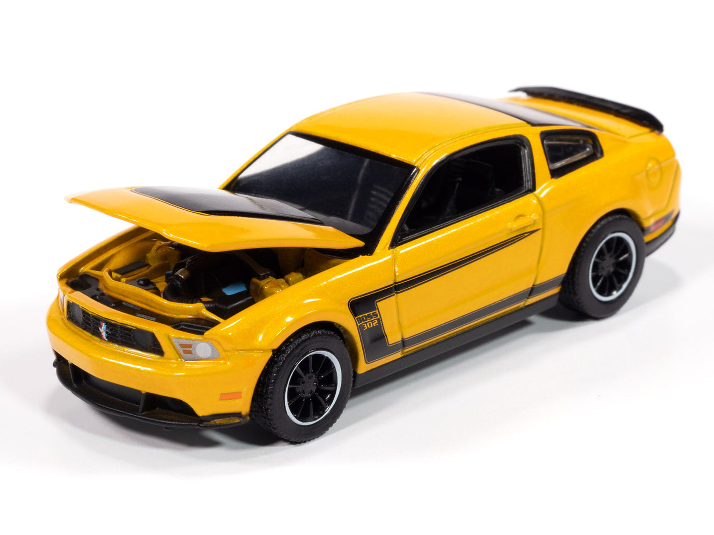 Auto World AWSP186-A-CASE 1:64 Yellow 2012 Ford Mustang Boss 302 (Pack of 6)