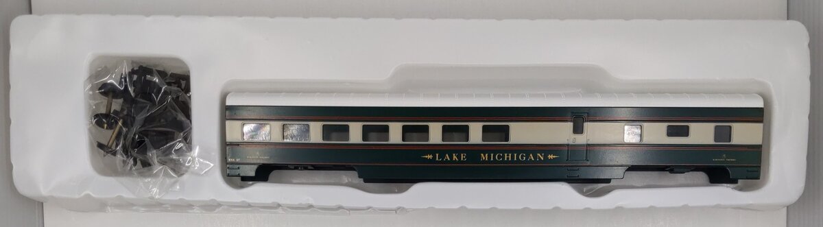 Con-Cor 0001-01000M (2) HO Burlington Northern "Lake Michigan" 72' Passenger Car