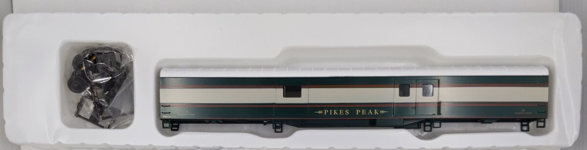 Con-Cor 0001-001020M (1) HO Scale 72' Burlington Northern Baggage "Pikes Peak"