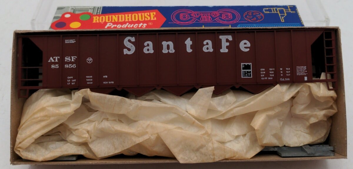 Roundhouse 1721 HO Scale Santa Fe 50' 5-Bay Rapid Discharge Car 1721 Kit