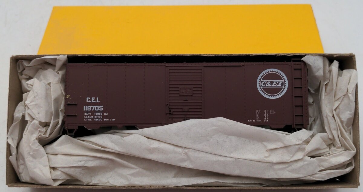 Accurail 1508 HO Chicago Eastern Illinois 40' PS-1 Steel Boxcar # 118705 Kit
