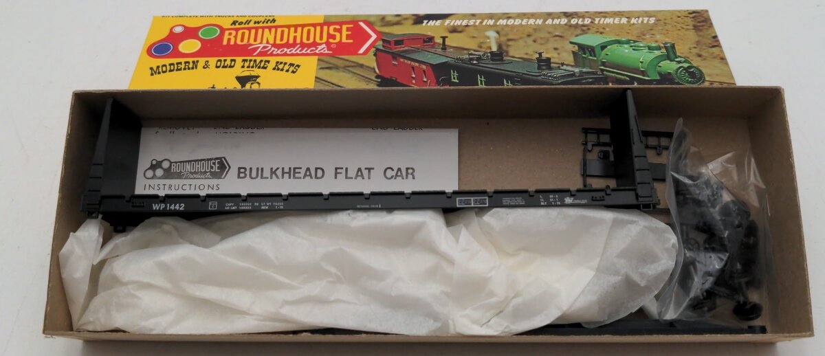 Roundhouse 1312 HO Scale Western Pacific 60' Bulkhead Flat Car # 1442 Kit