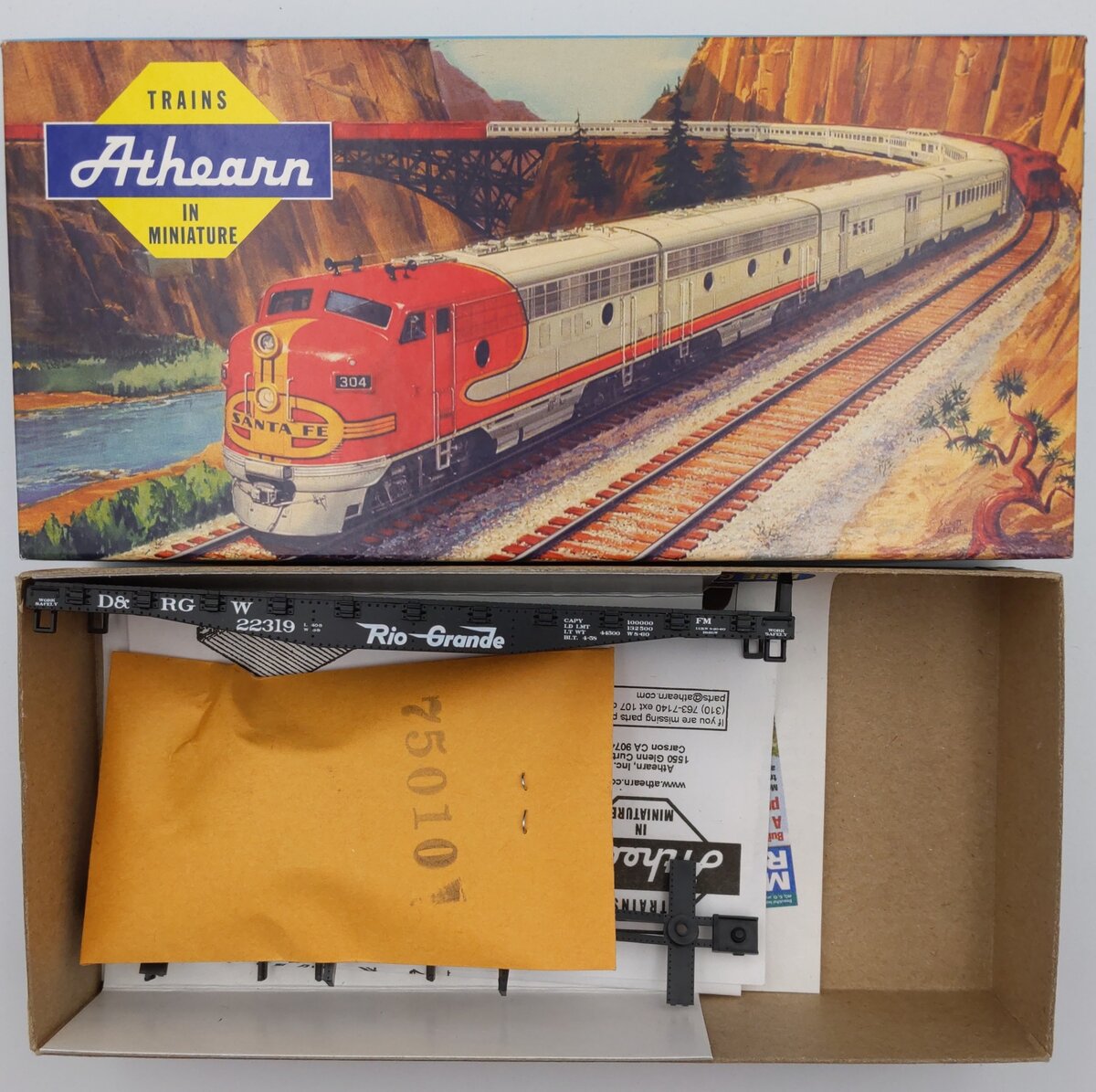 Athearn 1347 HO D & RGW 40' Flat Car Kit