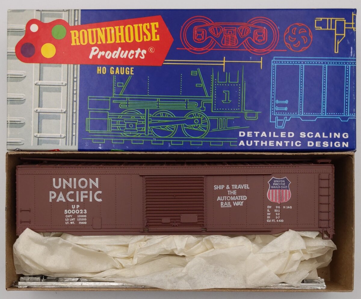 Roundhouse 1211 HO Union Pacific 50' Boxcar Kit