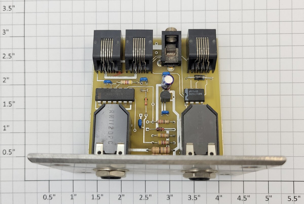 Acme 10015-9001 Command Station to Cabs PCB Circuit Board
