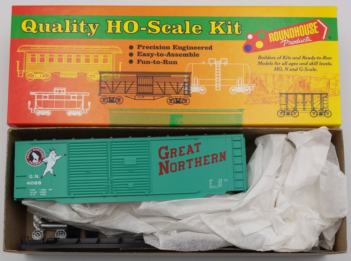 Roundhouse 77239 HO Great Northern 40' AAR Double Door Boxcar Kit