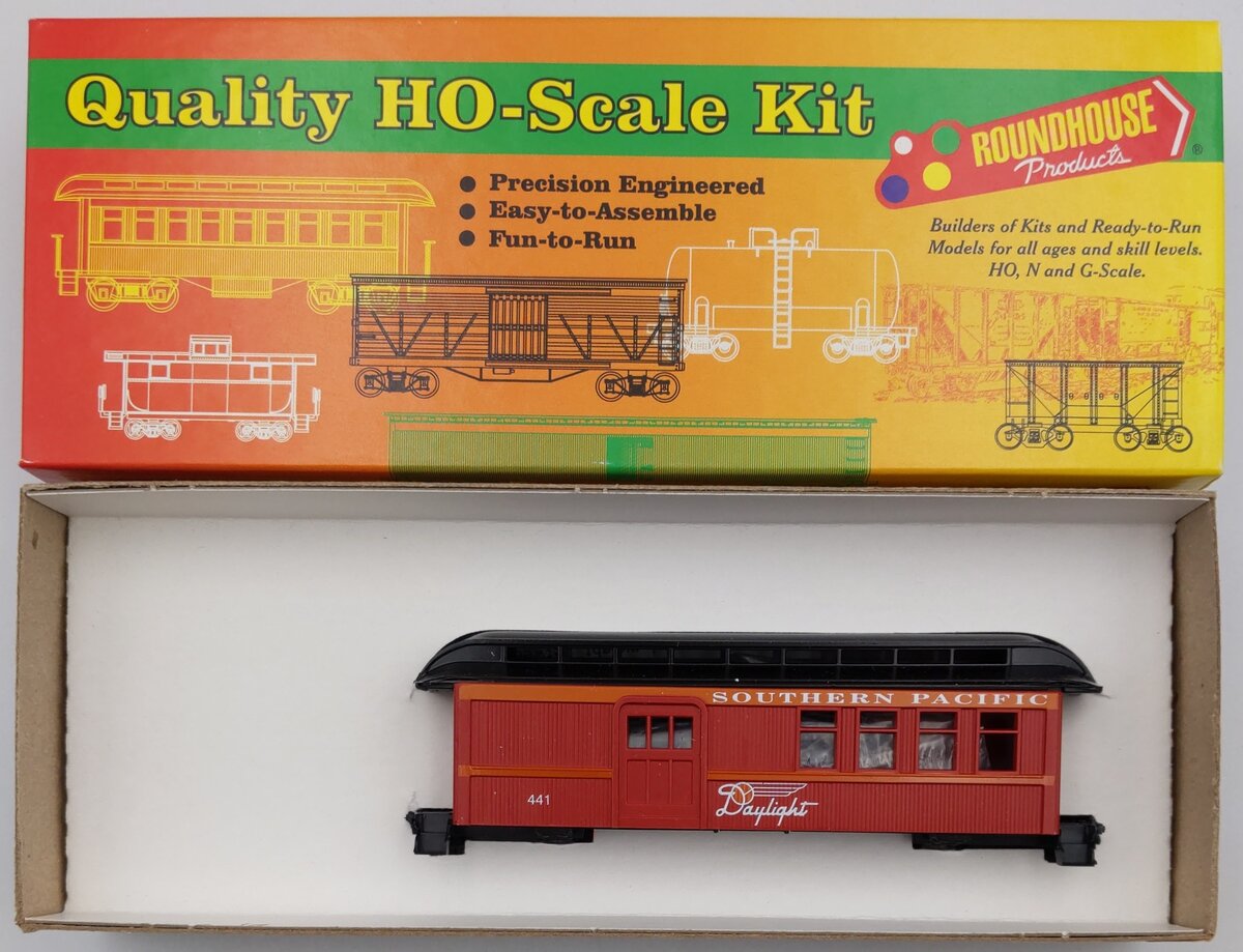 Roundhouse 77230 HO S. P. Daylight 34' Overton Combine Car Kit