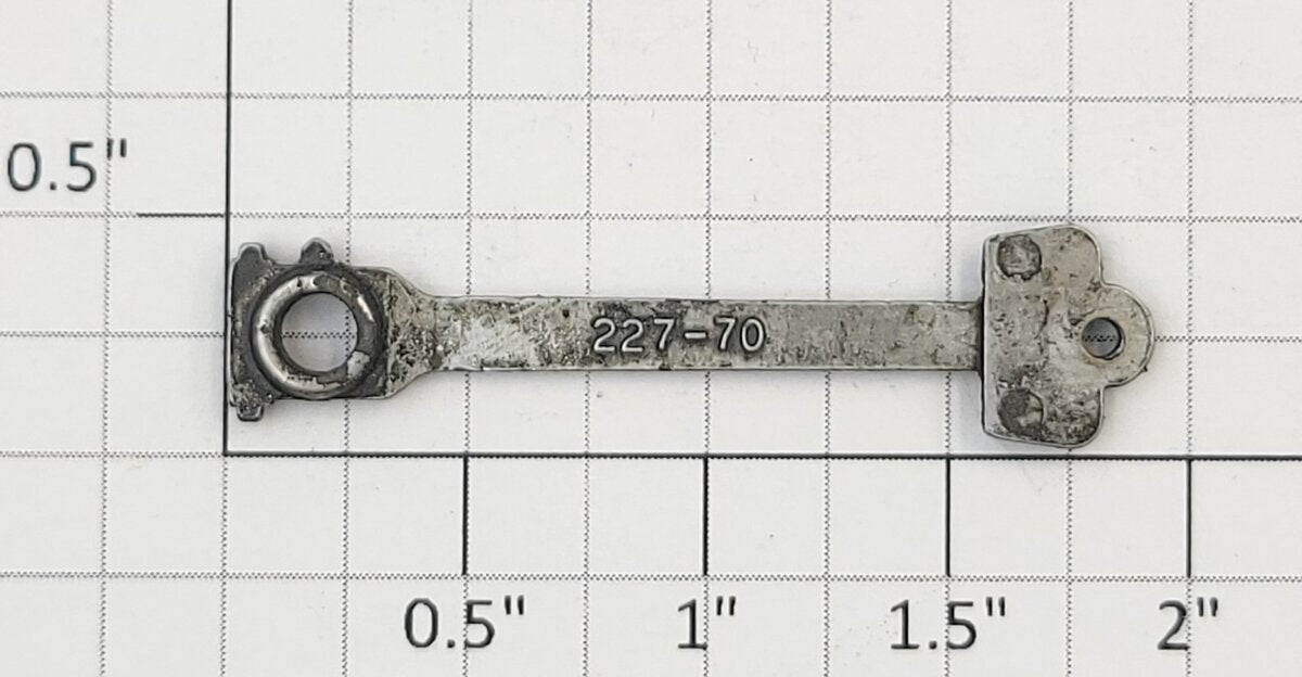 Lionel 227-70 Left Hand Drive Rod