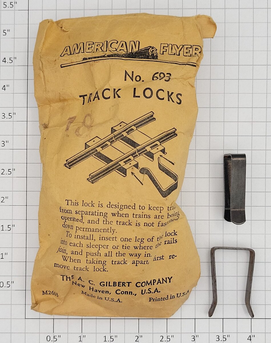 American Flyer 693E S Gauge 1/4" Wide Track Lock Clips (Envelope of 18)