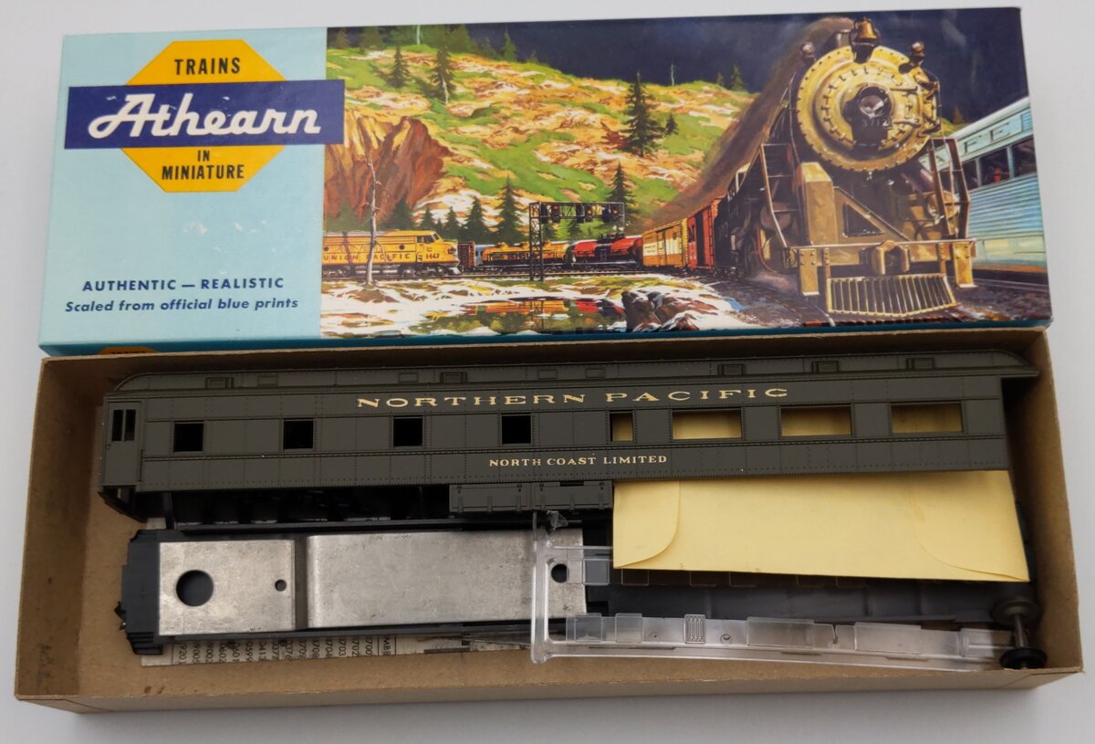Athearn 5505 HO Northern Pacific "Norther Coast Limited" Observation Kit