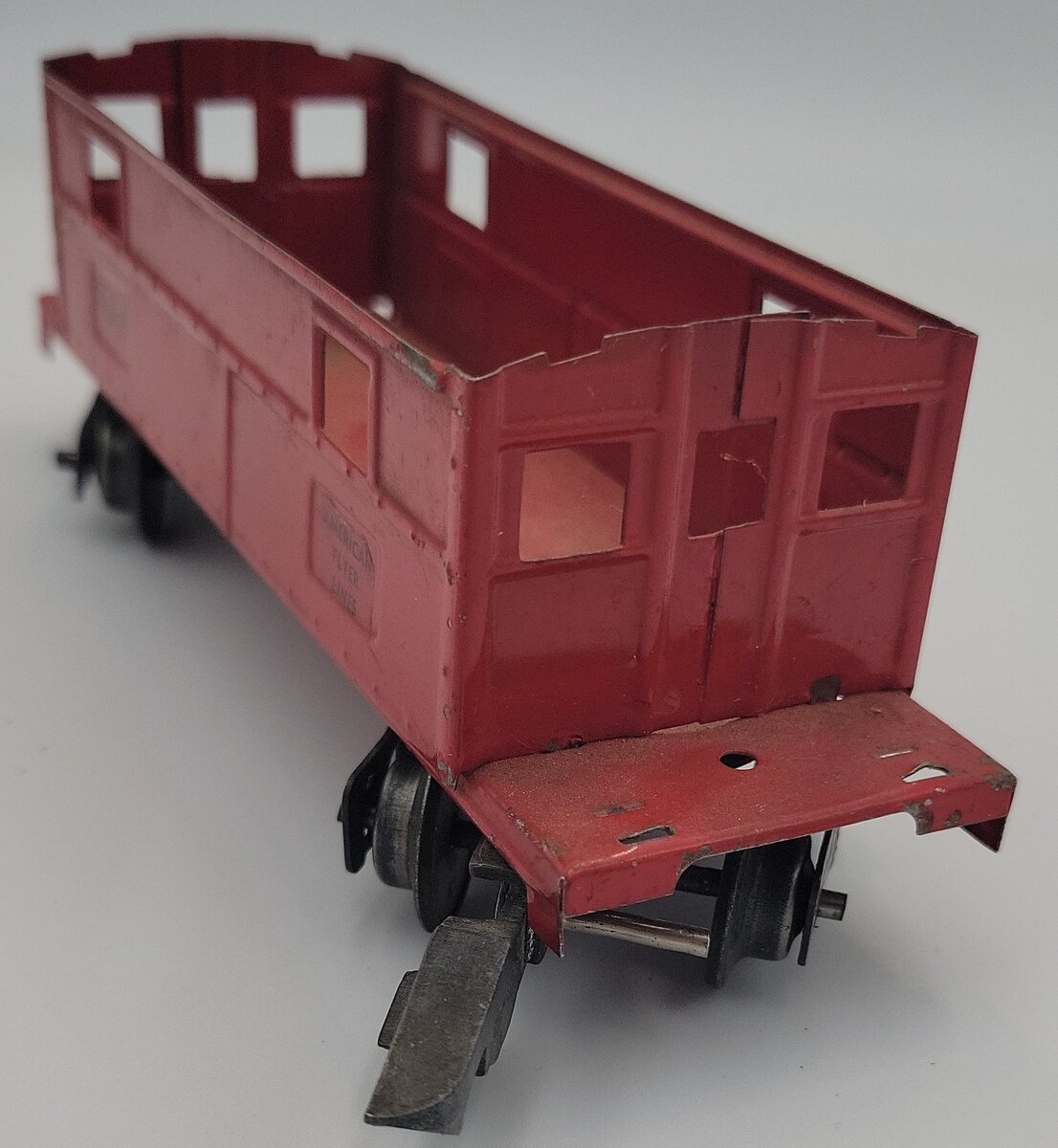 American Flyer 484X Cupola Caboose with Trucks without Roof