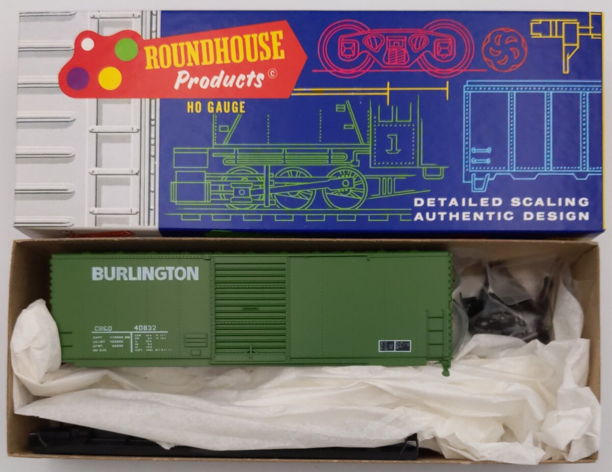 Roundhouse 1108 HO Burlington 40' Boxcar Kit