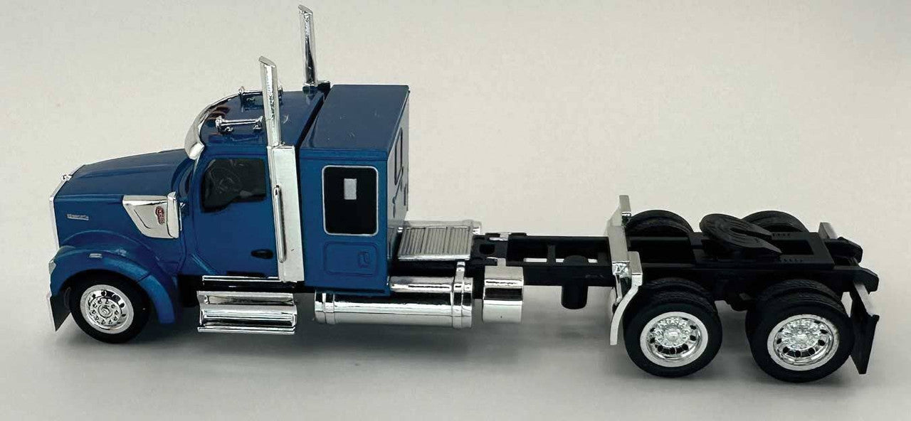 HO Logistics Replicas 990063 HO Kenworth 990 Flat-Top Sleeper-Cab Semi Tractor