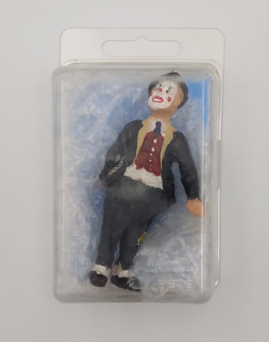 Just Plain Folk 183 G Scale Business Circus Clown