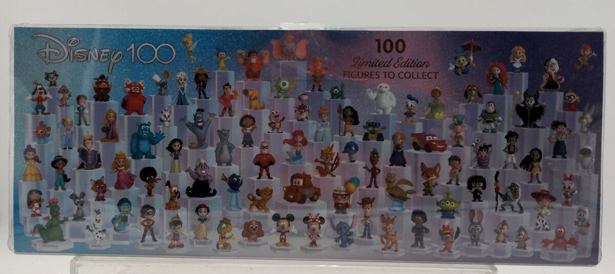 Disney 1008 100 Years of Love Disney Characters Vinyl Figures (Set of 8)