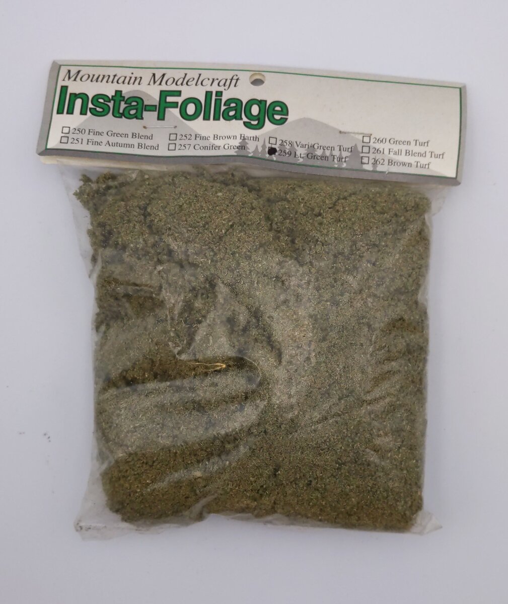Mountain Modelcraft 259 Insta-Foliage Light Green Turf