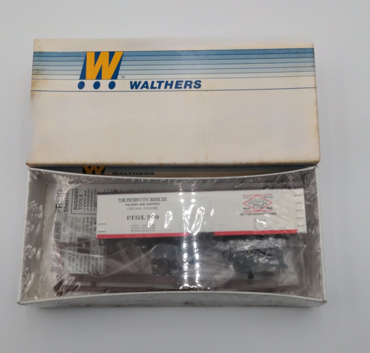 Walthers 932-2358 HO 40' DS Wood Reefer P Fox 509 Car Kit