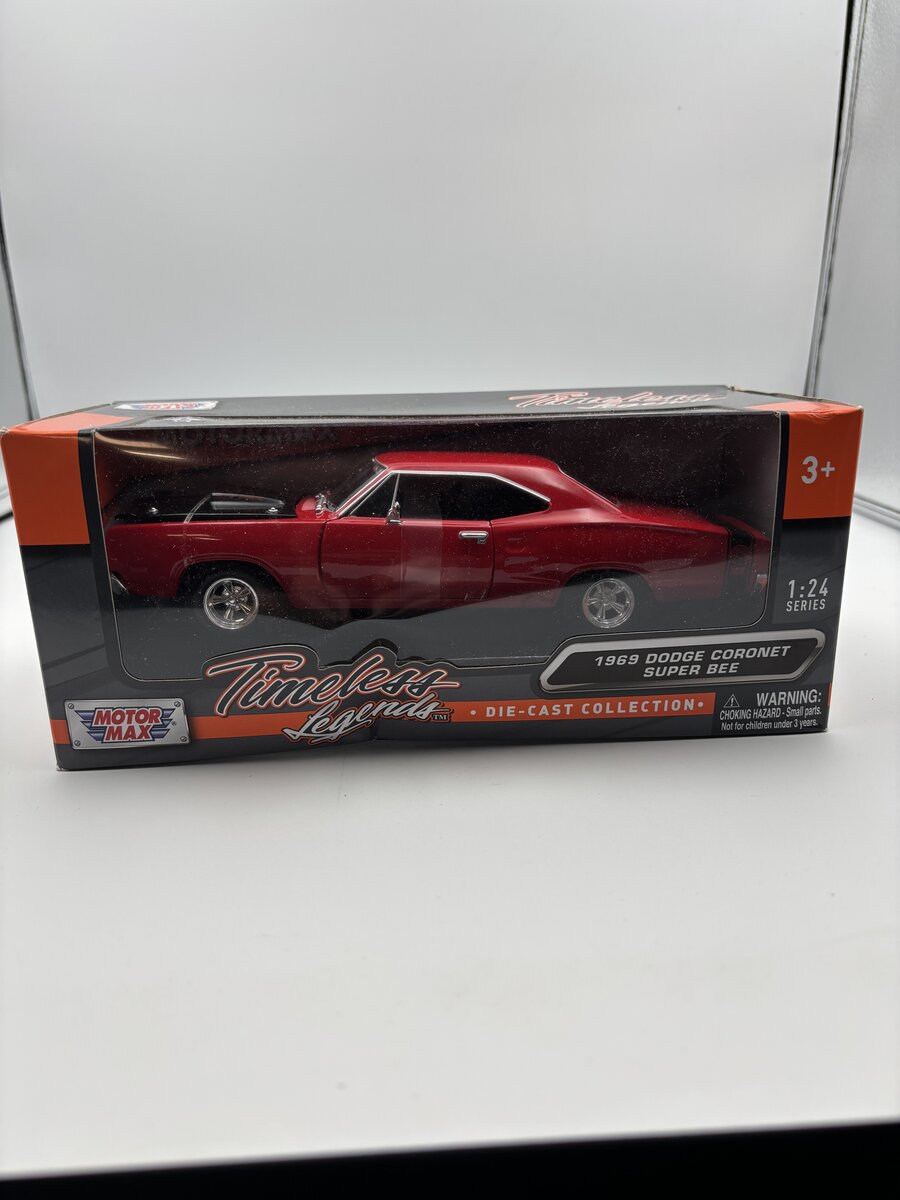 Motor Max 1:24 1969 Dodge Coronet Super Bee in Red