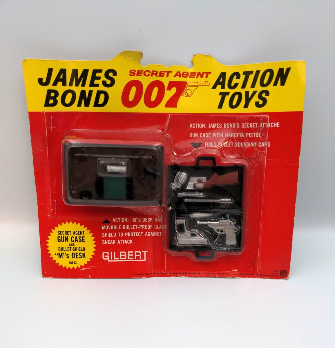 Gilbert 16543 James Bond Secret Agent Gun Case and Bullet-Shield "M"'s Desk Toys