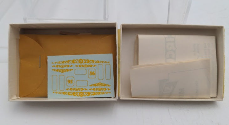 Simmons 63-225 HO Scale Circus Model Baggage Wagon Road # 56 Kit
