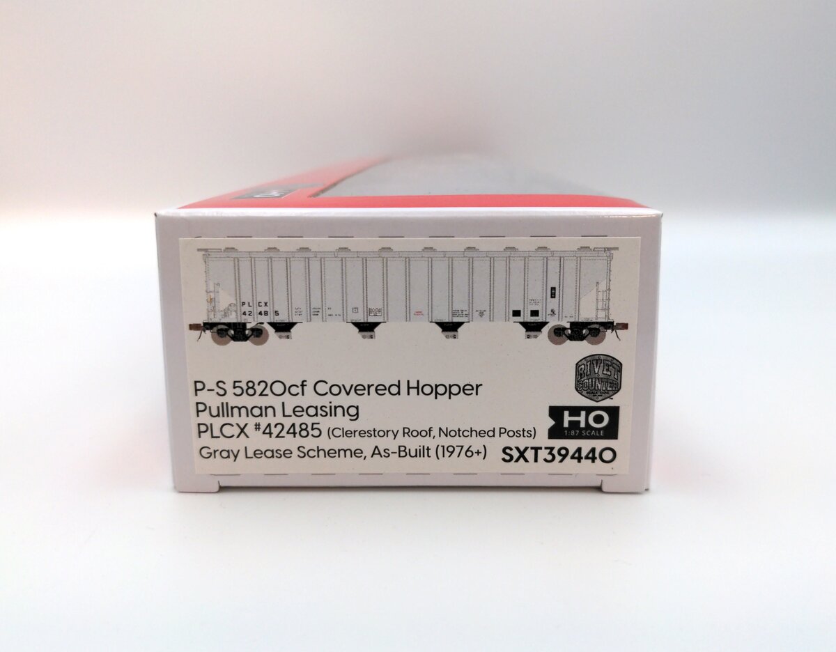 Scale Trains SXT39440 HO P-S 5820 Covered Hopper PLCX #42485