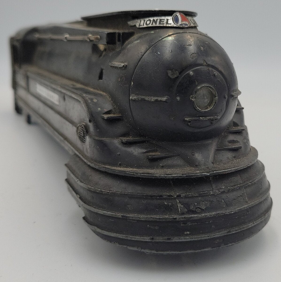 Lionel 238E-1 Pennsylvania Torpedo Locomotive Body Shell with Pilot Truck