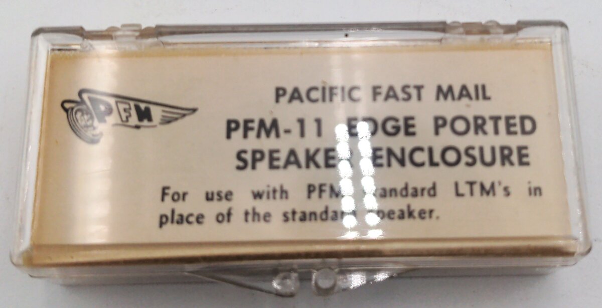 Pacific Fast Mail PFM-11Edge Ported Speaker Enclosure