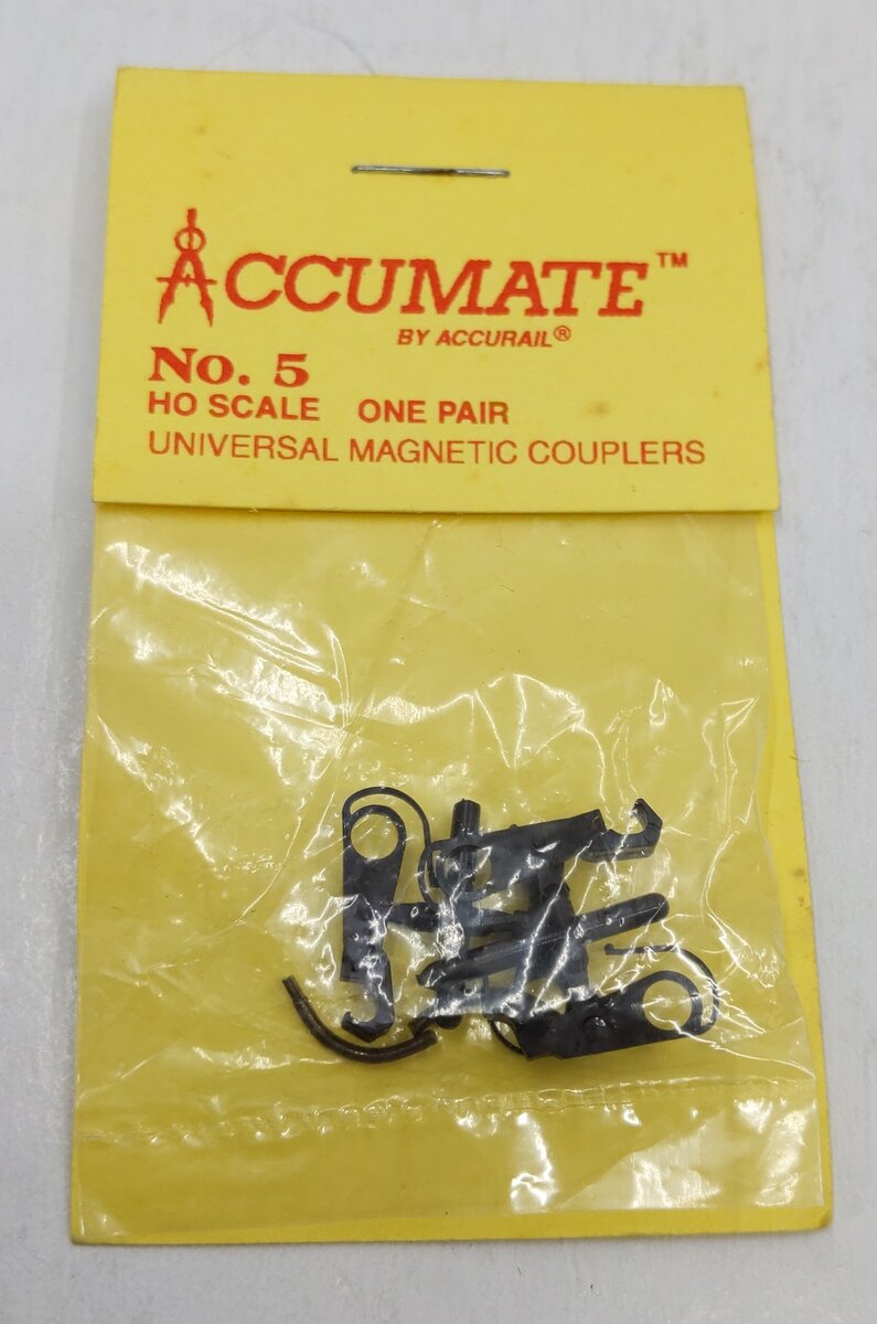 Accurail No.5 HO Scale Plastic Universal Magnetic Couplers (One Pair)
