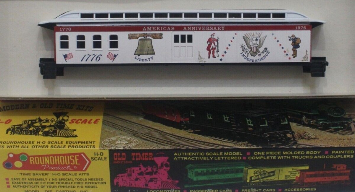 Roundhouse 5034 HO 50' Old Time Combination Car Bicentennial 1776-1976 Kit