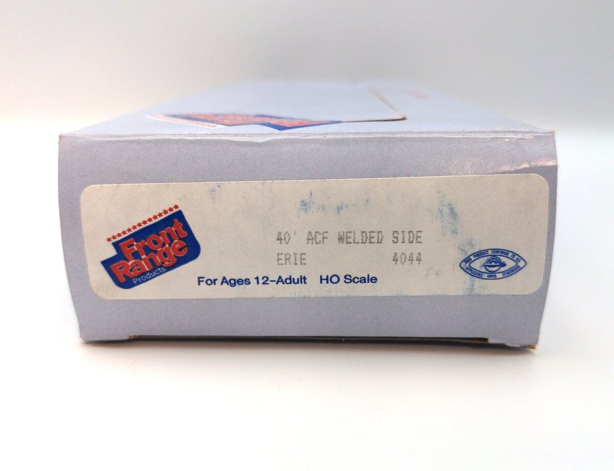 Front Range 4044 HO 40' ACF Welded Side ERIE Boxcar Kit