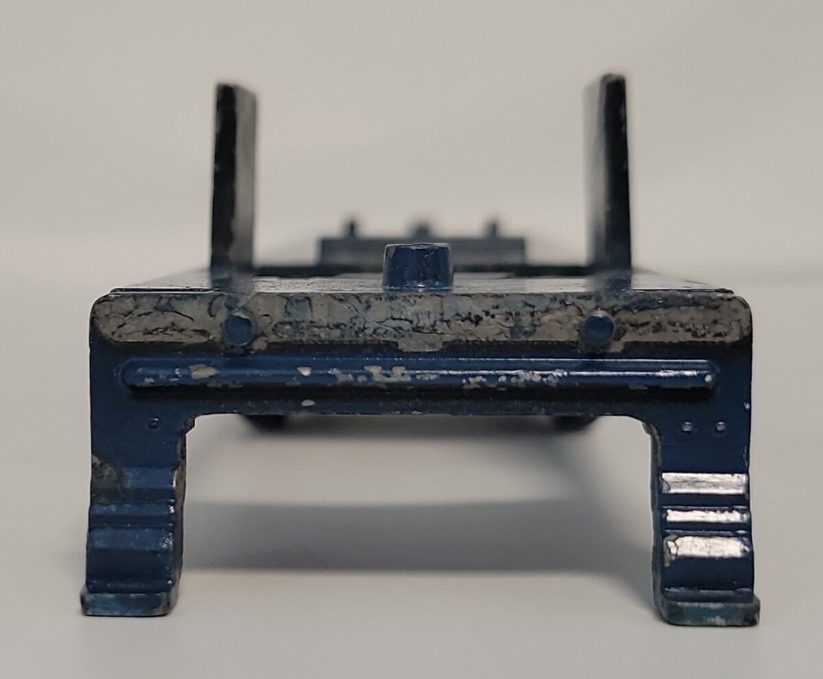 American Flyer PA-13D153 GP Units S-Gauge Blue Die Cast Frame