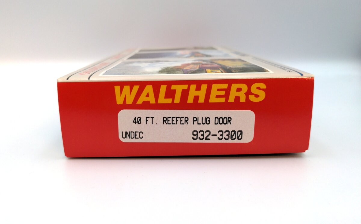 Walthers 932-3300 HO 40 ft. Reefer Plug Door Kit