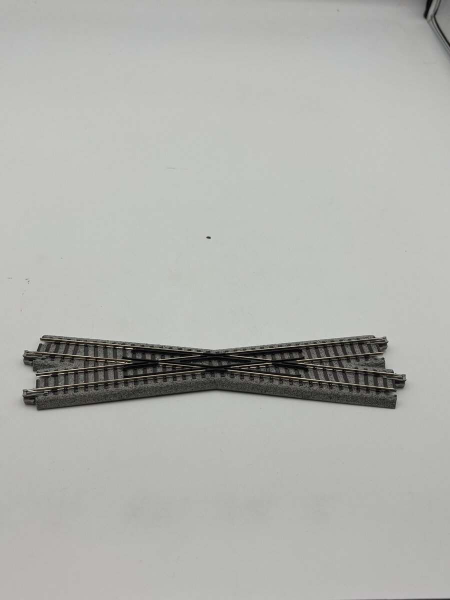 Kato X15R Unitrack N Scale Model Train 15 Degree Crossing