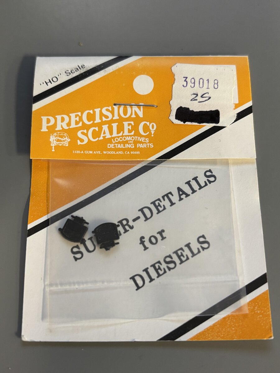 Precision Scale Co. 39018 HO Steps, EMD Drop, GP-7 or 9