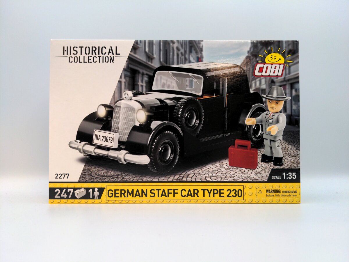 Cobi 2277 1:35 Scale German Staff Car Type 230 Model Kit