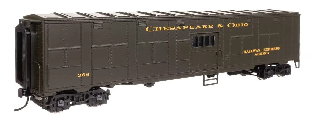 Walthers 920-10841 HO C&O C&O-Style Express Boxcar Troop Sleeper Conversion #366