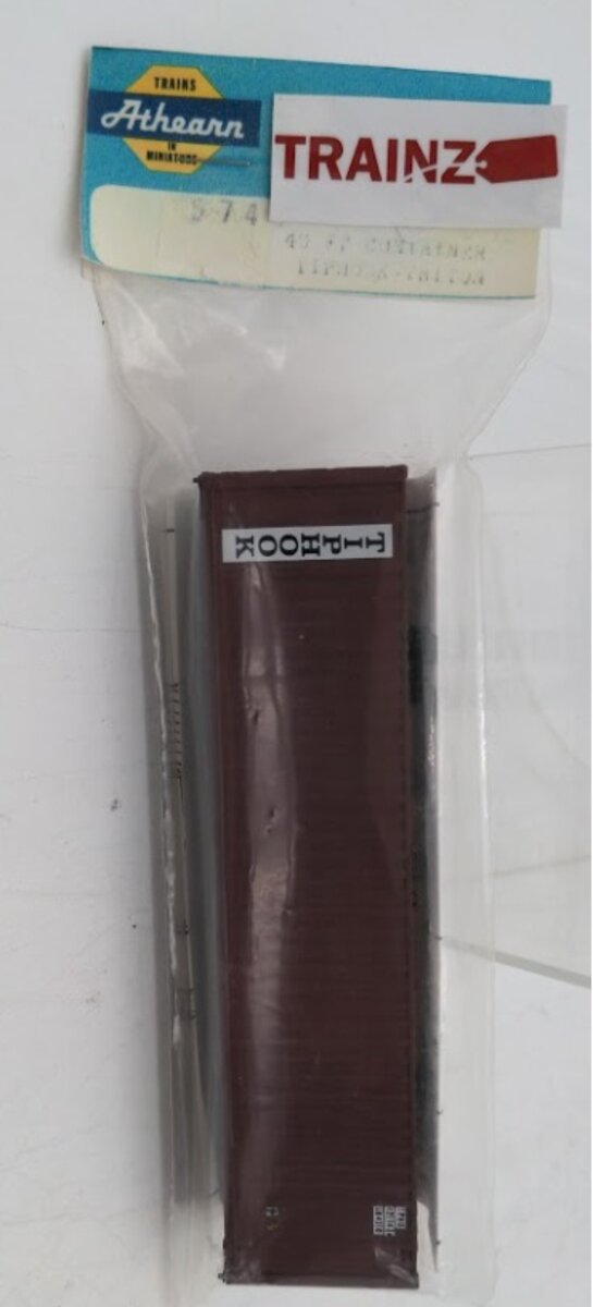 Athearn 5746 HO Scale 40' Corrugated Containers Triton & Tiphook