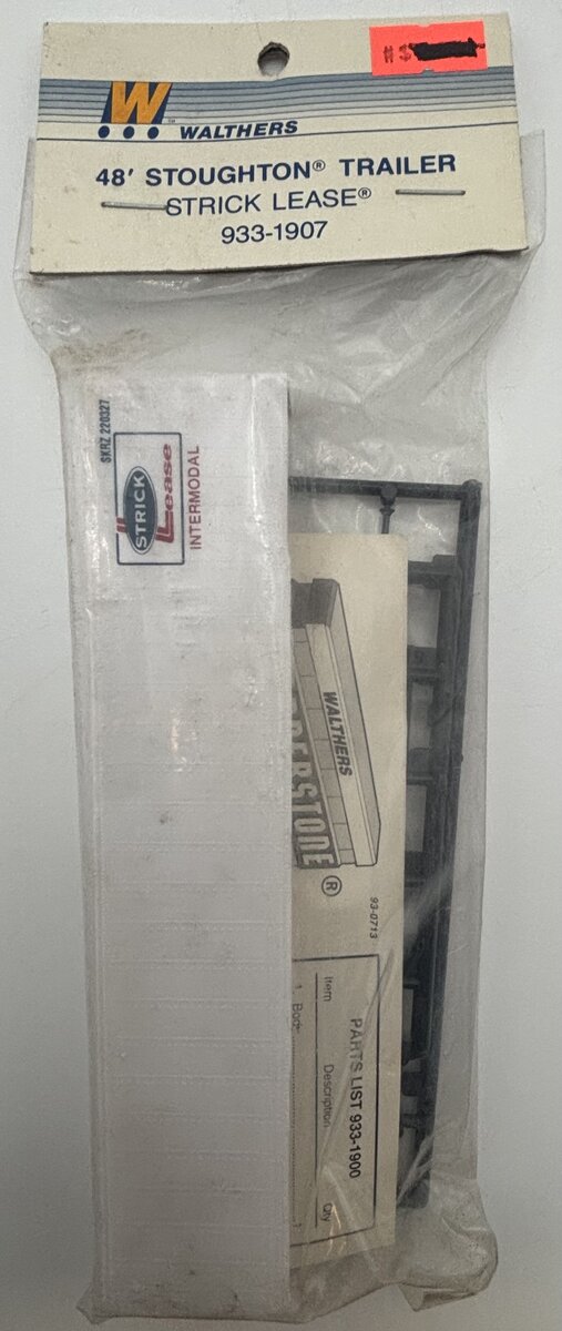 Walthers 933-1581 HO Scale 26' Parcel Trailer Assembled With Decals