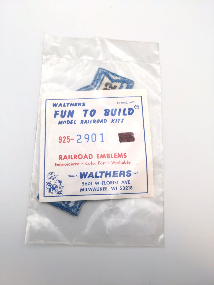 Walthers 925-2901 Boston and Maine Rail Bus Railroad Emblems Patch