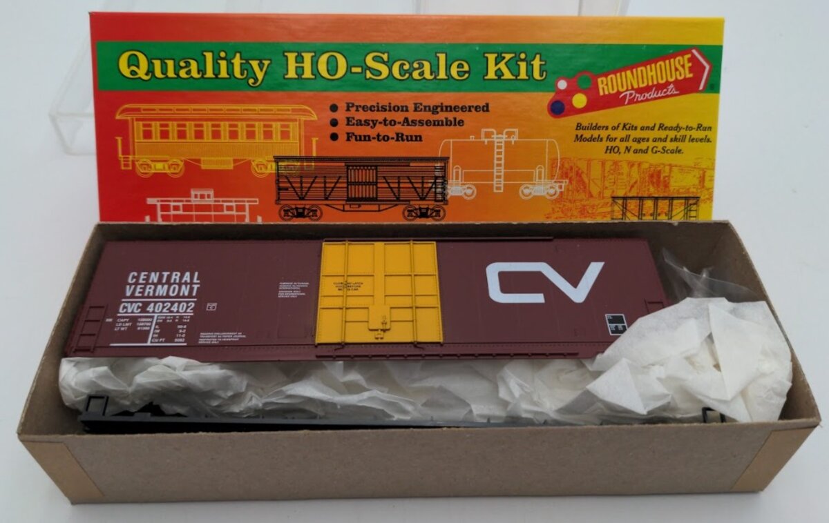 Roundhouse 01771 HO Scale Central Vermont 50' Modern Hi-Cube Boxcar # 402402 Kit