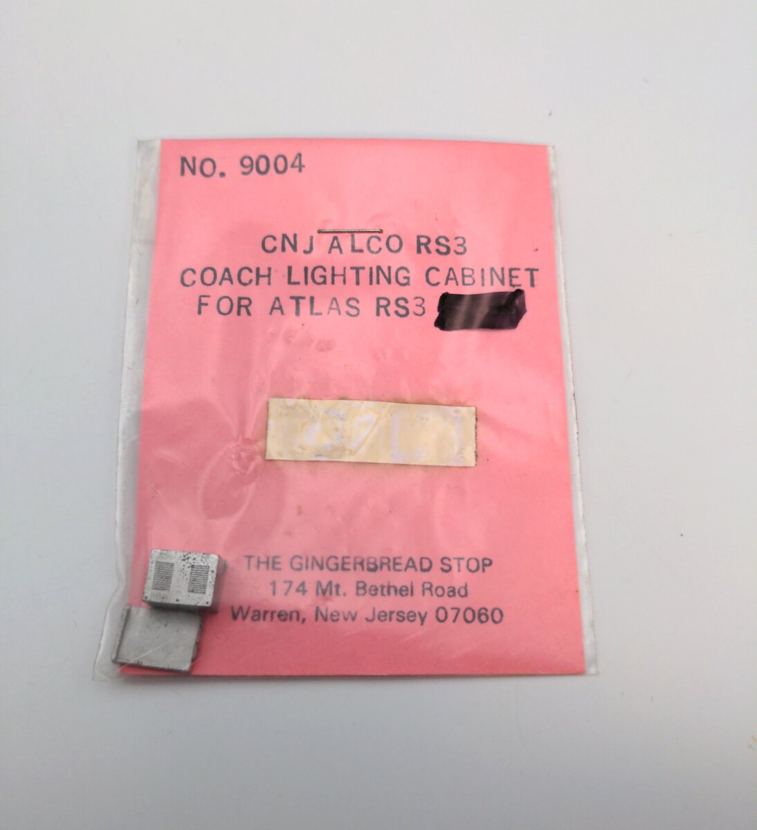 The Gingerbread Stop 9004 HO CNJ Alco RS3 Coach Lighting Cabinet for Atlas RS3