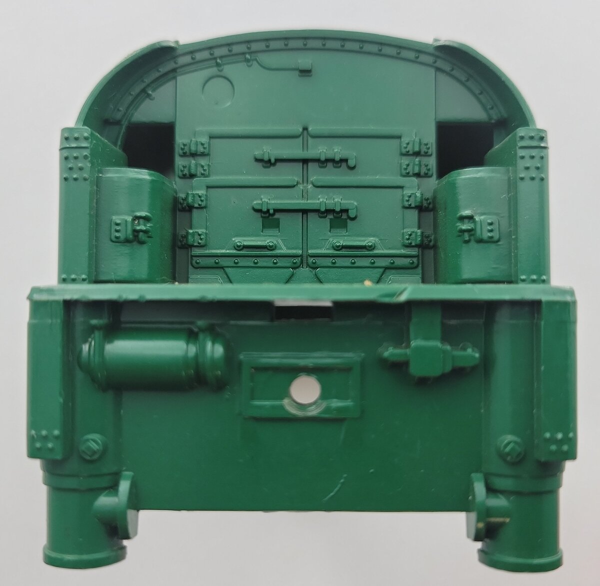 Lionel 8302-T8 Black and Green Southern Tender Shell