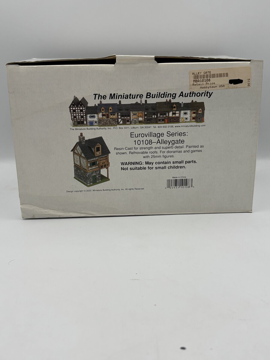 The Miniature Building Authority 10108 Eurovillage Series: Alleygate