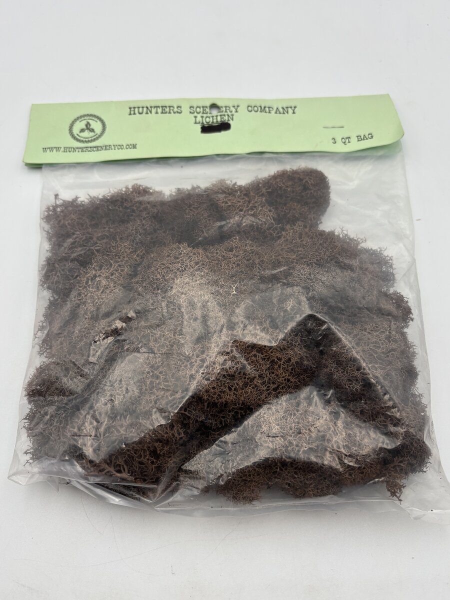 Hunter Scenery Co Dark Brown Lichen & Foliage 3 QT Bag