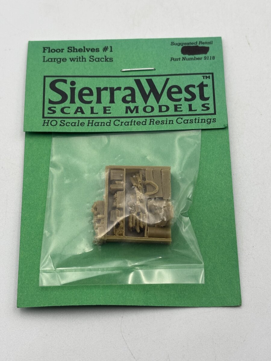 Sierra West 9118 HO Scale Floor Shelves #1 Large With Sacks