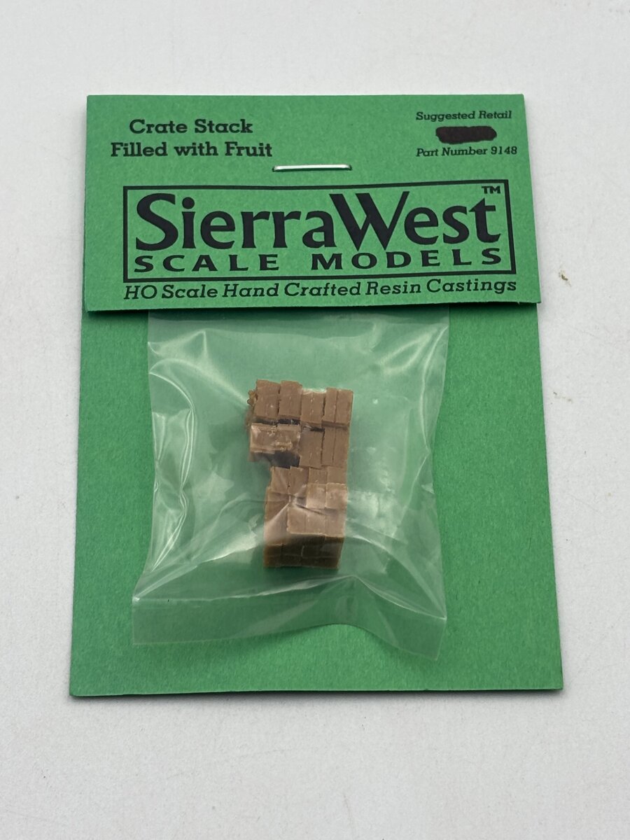 Sierra West 9148 HO Scale Crate Stack Filled With Fruit