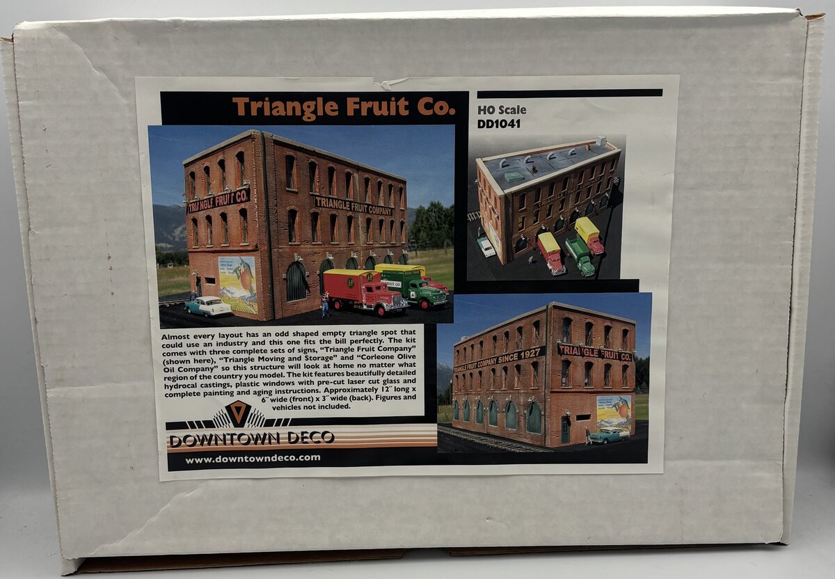 Downtown Deco DD1041 HO Scale Triangle Fruit Co. Building Kit