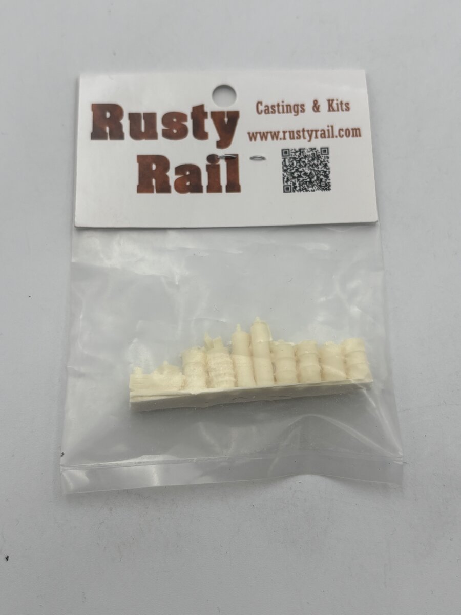 Rusty Rails HO Scale Drums & Helium Tanks Small Casting Resin Kit