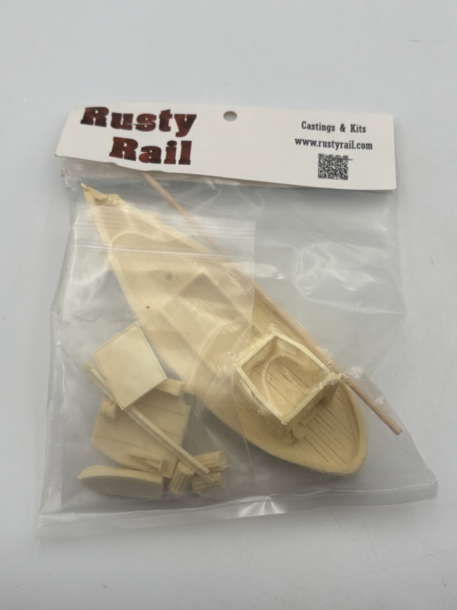 Rusty Rails HO Medium Sized Fishing Boat Casting