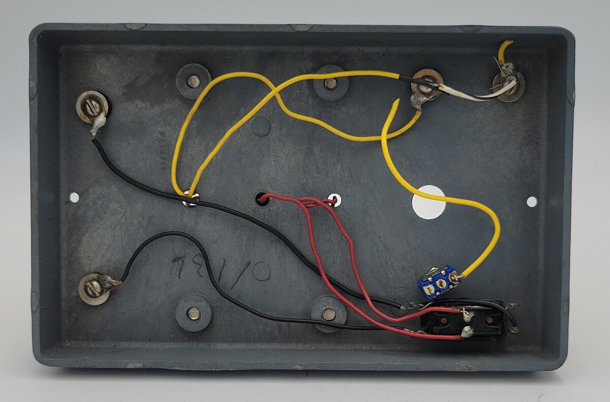American Flyer No.15 Directronic Rectifier with Square Plates